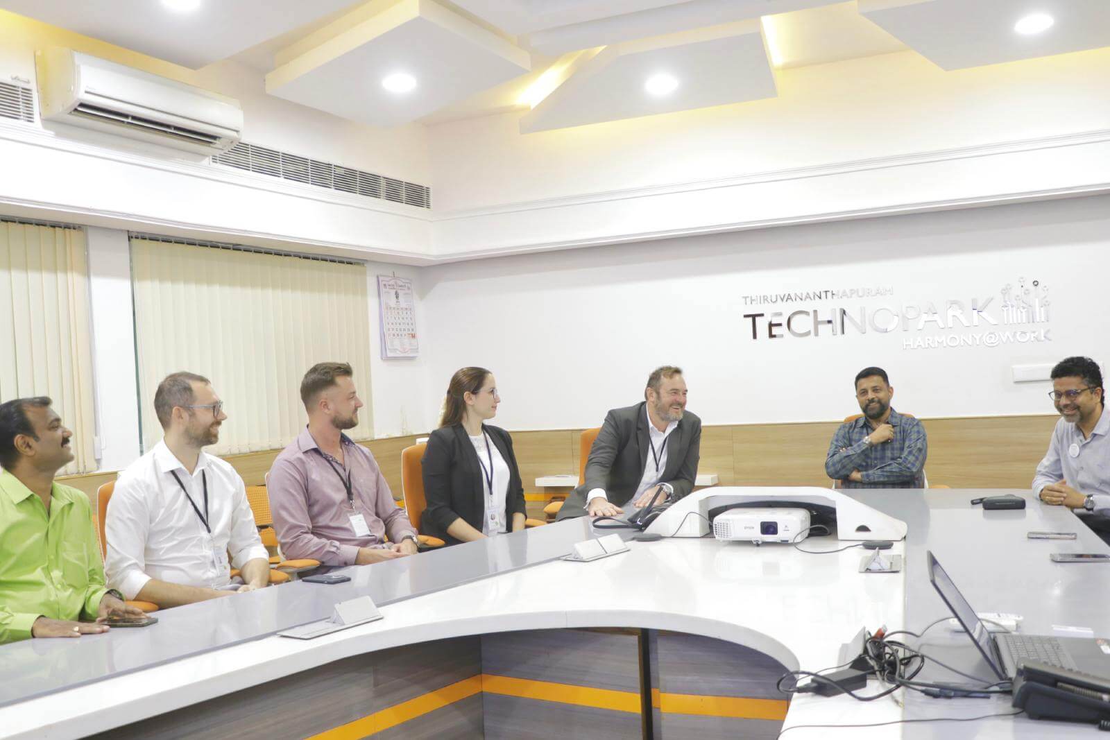 CEO Technopark interacting with delegates from TelcoTech Solutions Hub.