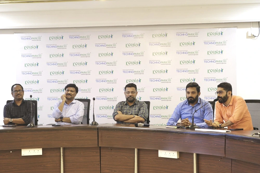 Mr. Suresh Kumar K, Secretary-Registrar; Mr. Madhavan Praveen; Col Sanjeev Nair (Retd); Mr. Azeeb A K; and Mr. Sunilkumar R at the launch.